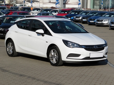 Opel Astra 2018 1.6 CDTI 128348km Hatchback