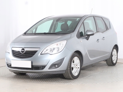 Opel Meriva II Mikrovan 1.4 Turbo ECOTEC 120KM 2011