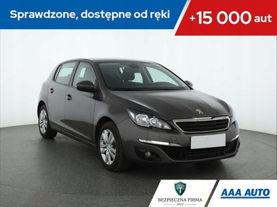 Peugeot 308 II Hatchback 5d 1.2 PureTech 130KM 2014