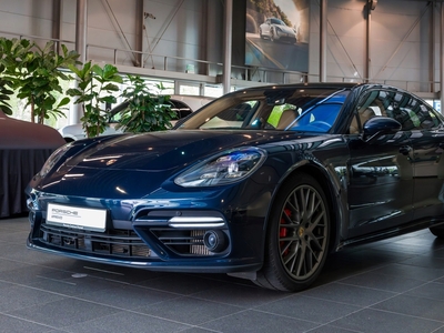 Porsche Panamera II Liftback 4.0 550KM 2017