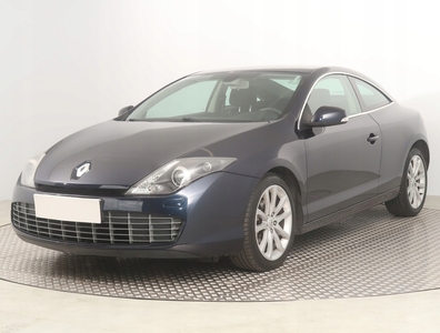 Renault Laguna III Hatchback 2.0 dCi 150KM 2010