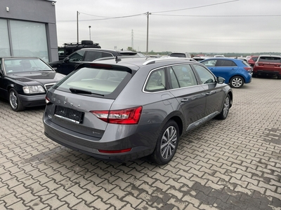 Skoda Superb III Kombi Facelifting 2.0 TDI SCR 200KM 2022