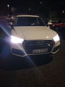 Syndyk sprzeda udział 1/2 w pojeździe Audi Q5 2017r.