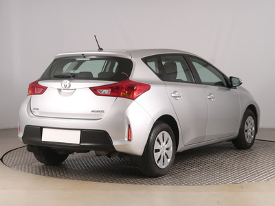 Toyota Auris 2015 1.6 Valvematic 125631km Hatchback