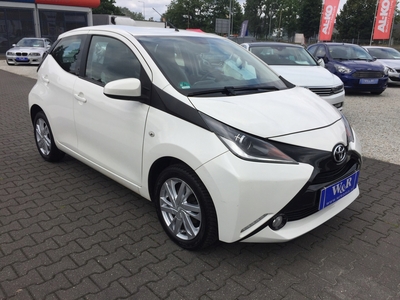 Toyota Aygo II Hatchback 5d 1.0 VVT-i 69KM 2015