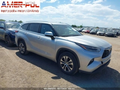 Toyota Highlander III 2021