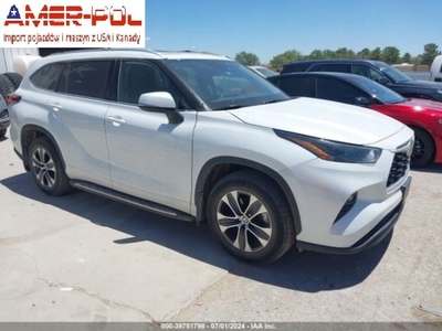 Toyota Highlander III 2022