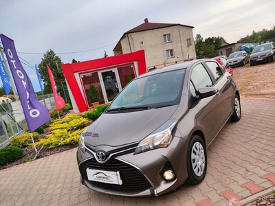 Toyota Yaris III Hatchback 5d Facelifting 1.33 Dual VVT-i 99KM 2017