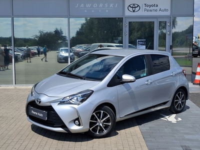 Toyota Yaris III Hatchback 5d Facelifting 2017 1.5 Dual VVT-iE 111KM 2018