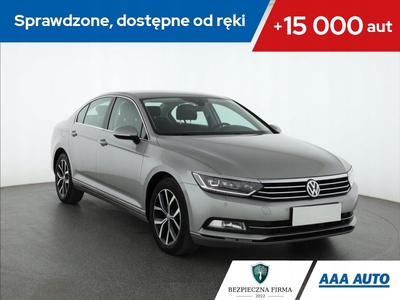 Volkswagen Passat B8 Limousine 2.0 TDI 150KM 2015