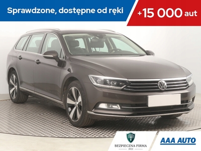 Volkswagen Passat B8 Variant 1.8 TSI BlueMotion Technology 180KM 2016