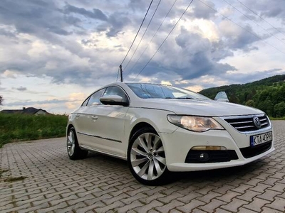 Volkswagen Passat CC 2011