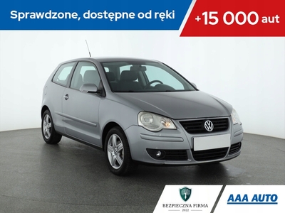 Volkswagen Polo IV Hatchback 1.6 i 105KM 2008