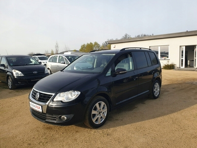 Volkswagen Touran II 2.0 TDI 140KM 2011