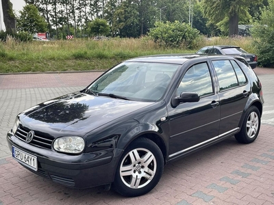 VW Golf IV Automat 2.0 benz 115KM od kobietki! Klima! zamiana?