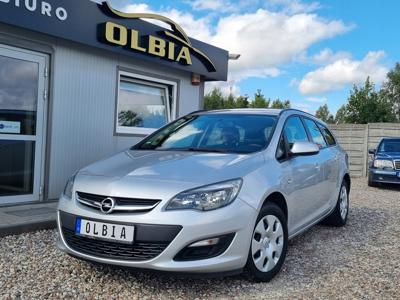 Opel Astra J Sports Tourer Facelifting 1.7 CDTI ECOTEC 110KM 2013