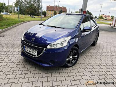 Peugeot 208 I Hatchback 5d 1.4 HDI 68KM 2012