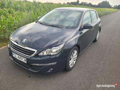 Peugeot 308 t9 2016r niski przebieg navi pdc 120km zadbany