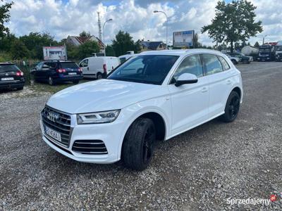 Q5 50 TFSI HYBRYDA PLUG IN NAVI LEDY KOLA 20 CALI KAMERA E6