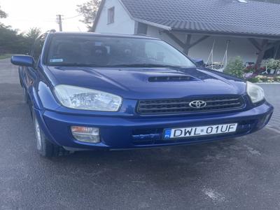 Toyota RAV4 2.0 2002 rok