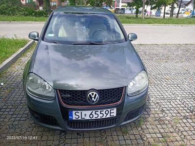 Volkswagen golf 5