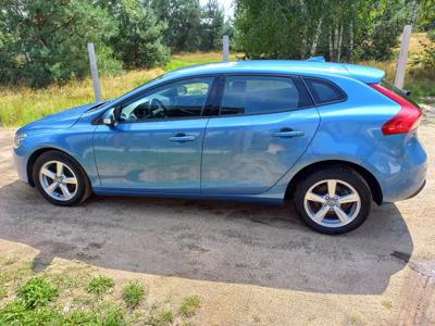 Używane Volvo V40 - 47 997 PLN, 148 000 km, 2015