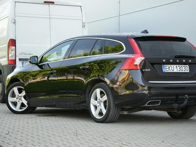 Volvo V60 2.4D6 AWD Plug-in Hybrid Led Serwis Grz.kierownica Kamera Navi Skóra