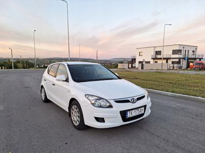 Hyundai i30 I Hatchback 1.6 CRDi 90KM 2009