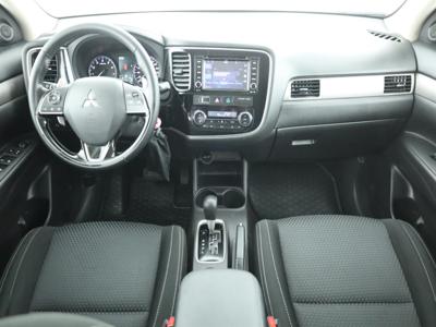 Mitsubishi Outlander 2015 2.0 70013km SUV