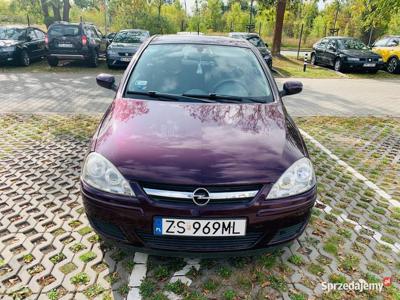 Opel corsa c benzyna alufelgi klimatyzacja ładny stan