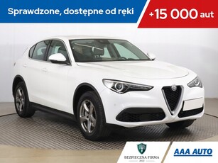 Alfa Romeo Stelvio SUV 2.0 Turbo 200KM 2017