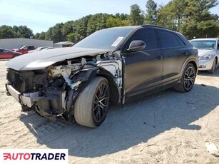 Audi Q8 3.0 benzyna 2019r. (SEAFORD)