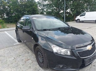 Chevrolet Cruze Hatchback 5d 2.0 VCDI 16V DOHC 163KM 2011