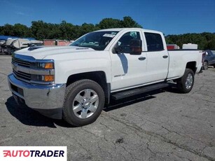 Chevrolet Silverado 6.0 diesel 2018r. (KANSAS CITY)