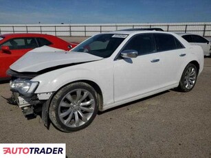 Chrysler 300C 3.0 benzyna 2019r. (FRESNO)