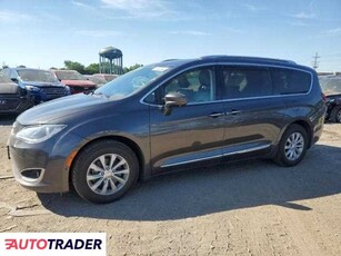 Chrysler Pacifica 3.0 benzyna 2019r. (DYER)