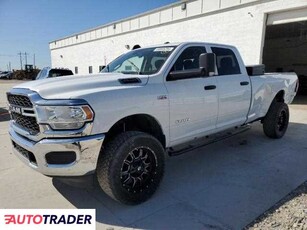 Dodge Ram 6.0 benzyna 2019r. (FARR WEST)