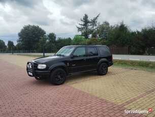 Ford Explorer Limited 4x4 LPG