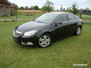 INSIGNIA 1.6 Turbo Benzyna 180KM Manual Cosmo Xsenon Chrom Hak