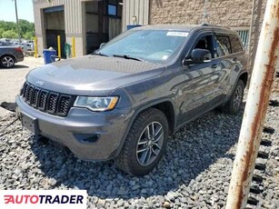 Jeep Grand Cherokee 3.0 benzyna 2018r. (GLASSBORO)