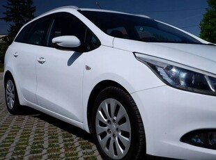 Kia Ceed II Kombi 1.4 CRDi 90KM 2013