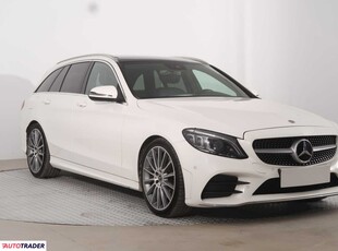 Mercedes C-klasa 2.0 241 KM 2019r. (Piaseczno)