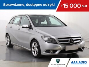 Mercedes Klasa B W246 Sports Tourer 180 CDI BlueEFFICIENCY Edition 109KM 2013