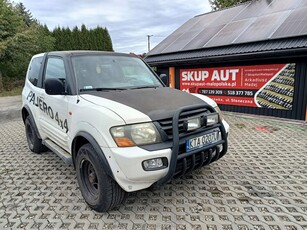 Mitsubishi Pajero III 2000