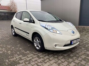 Nissan Leaf I Hatchback 5d Elektryczny 109KM 2013