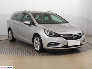 Opel Astra 1.6 158 KM 2017r. (Piaseczno)