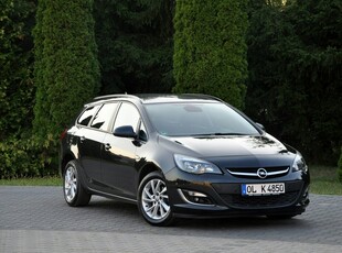 Opel Astra J Sports Tourer Facelifting 1.4 Turbo ECOTEC 140KM 2013