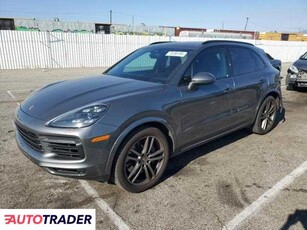 Porsche Cayenne 2.0 benzyna 2020r. (VAN NUYS)