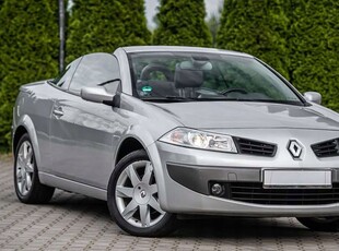 Renault Megane II Sedan 2.0 i 16V 135KM 2007