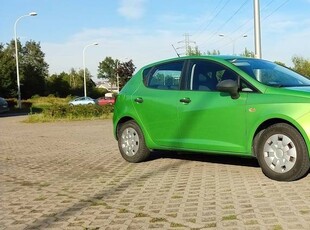 Seat Ibiza 2012, 1.4 benzyna, 85 KM, 138 200 km, hatchback, 5 drzwi.